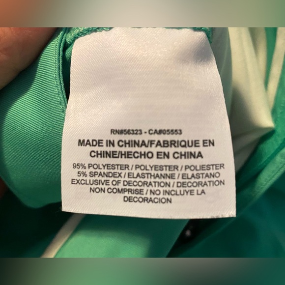 Nike Golf Tour Performance Shorts
Men 32 Bright Kelly Green Chino
Stretch Drifit - Picture 8 of 8